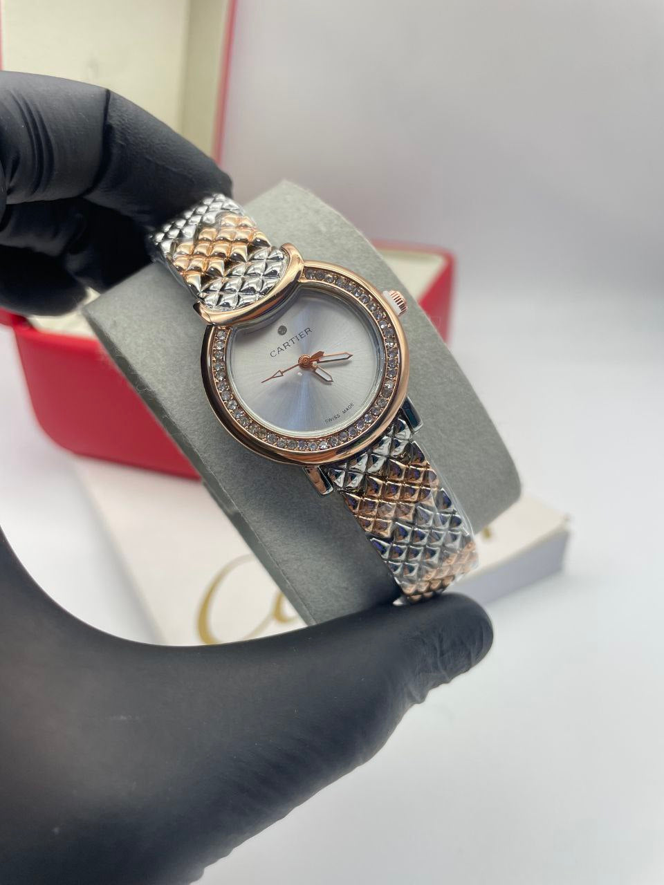 Montre Cartier bracelet en rose gold & argenté