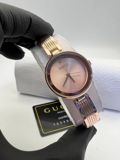 montre GUCCI