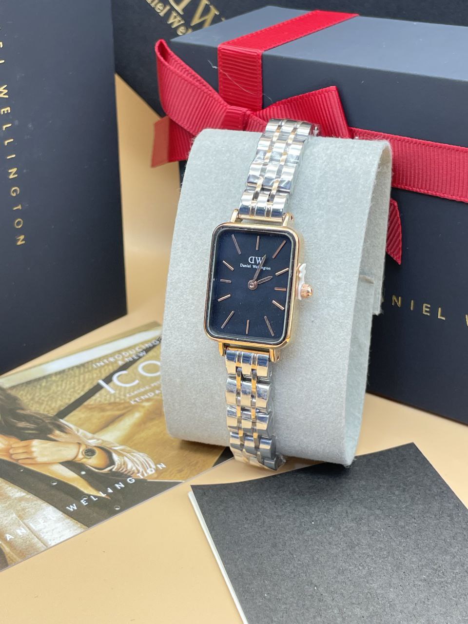 DANIEL WELLINGTON montre